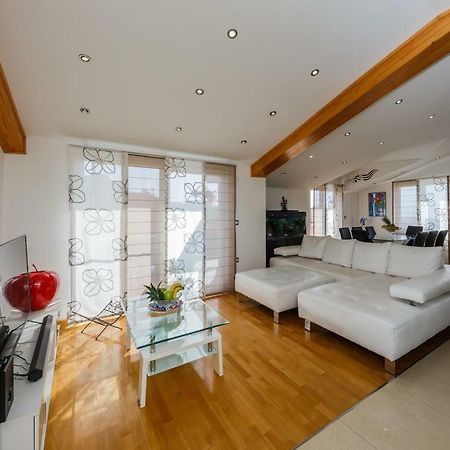 Apartments Selak สปลิท ภายนอก รูปภาพ