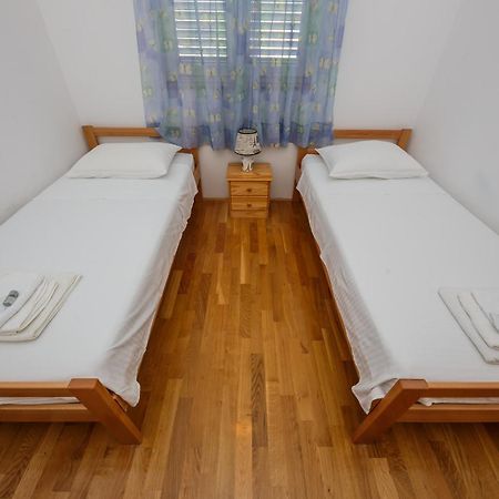Apartments Selak สปลิท ภายนอก รูปภาพ
