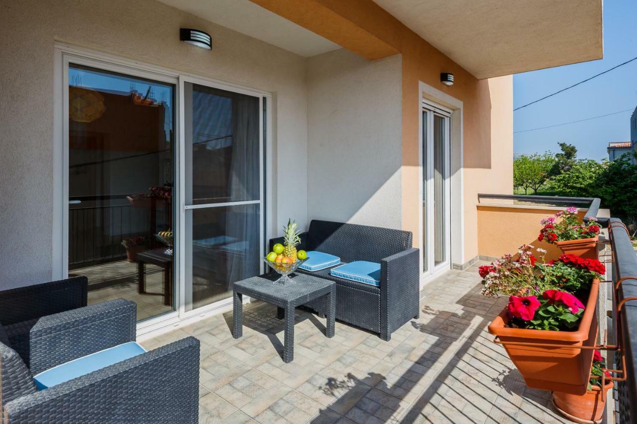 Apartments Selak สปลิท ภายนอก รูปภาพ