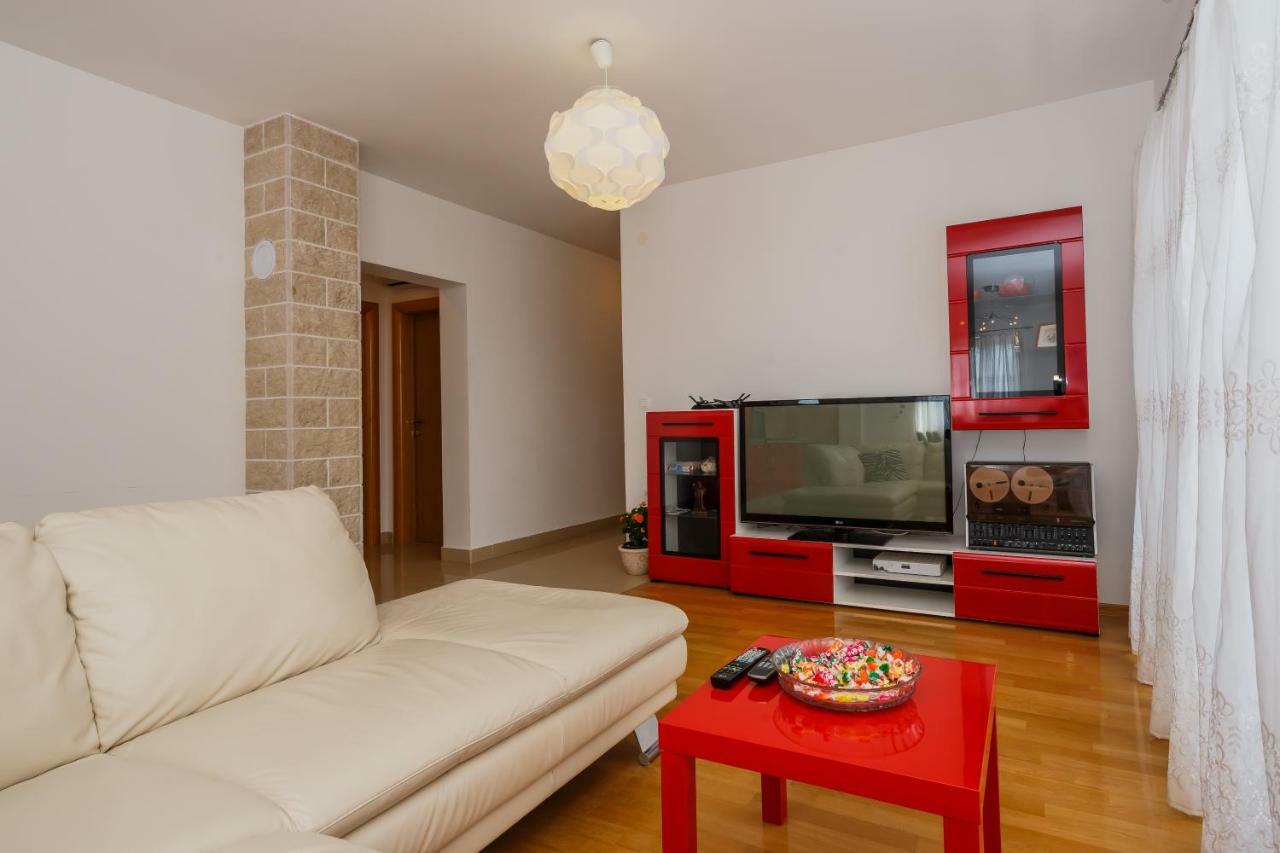 Apartments Selak สปลิท ภายนอก รูปภาพ