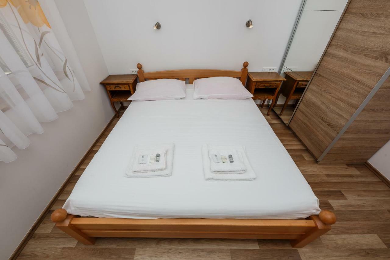 Apartments Selak สปลิท ภายนอก รูปภาพ