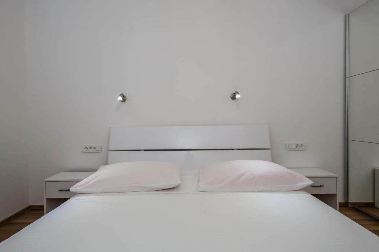 Apartments Selak สปลิท ภายนอก รูปภาพ